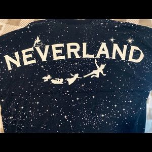 ✨RARE✨ Neverland // Peter Pan Disney Spirit Jersey